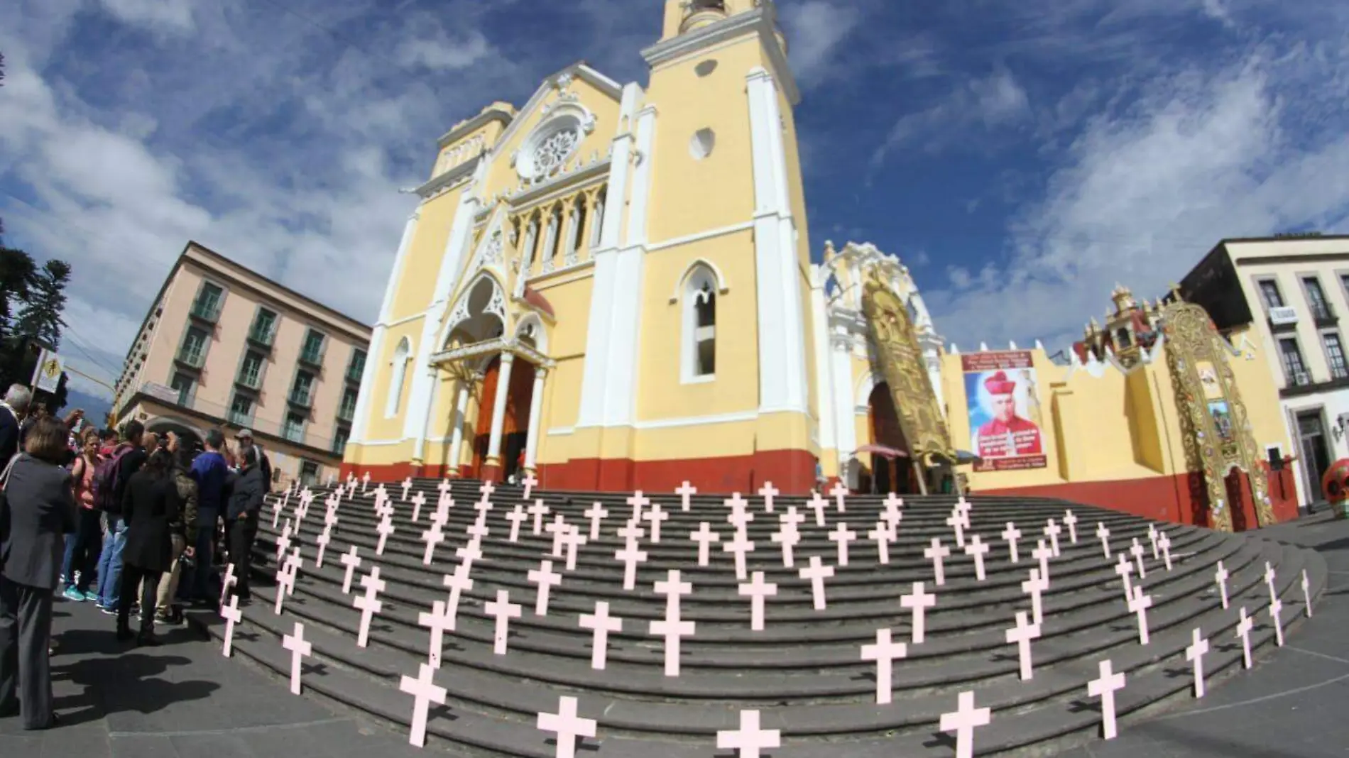 Exigen a las autoridades no olvidar que los feminicidios y desapariciones de mujeres en Veracruz